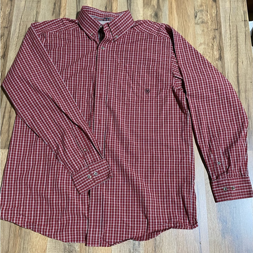 ARIAT Pro series, long sleeve, button up.